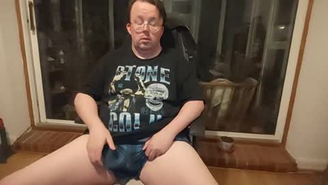 Snapshot of thomsam88 chatting on 06/17/26, 02:47 Thomsam88 check out my bio for loads of hot videos mmmmmmmmmm online show from 06/17/26, 02:47