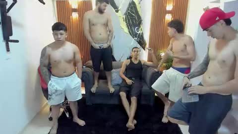 thomson_hot01 online show from 04/30/26, 05:36