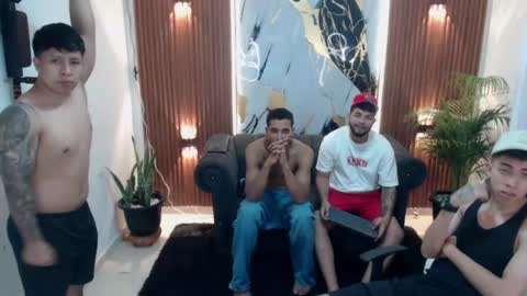 thomson_hot01 online show from 05/08/26, 05:35