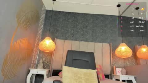 Snapshot of thomzeus chatting on 03/23/26, 05:28 THOMASS online show from 03/23/26, 05:28