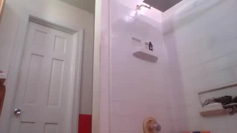 thongboy2929 online show from 03/02/25, 10:27