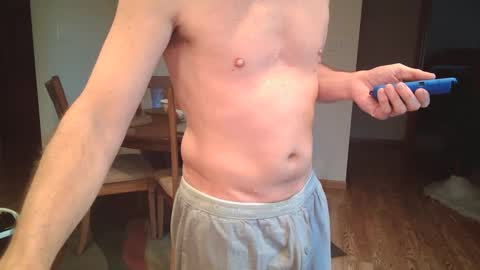Snapshot of thongguy2021 chatting on 01/19/25, 09:45 thongguy 2021 online show from 01/19/25, 09:45