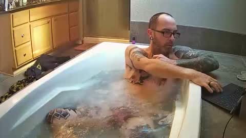 thor1892 online show from 10/31/25, 05:03