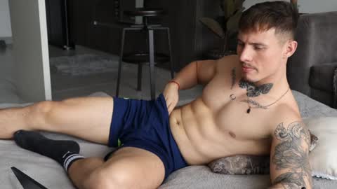 Sebastian online show from 01/25/25, 05:40