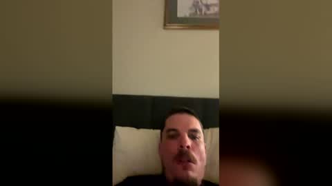 Snapshot of thowe802 chatting on 03/25/26, 08:09 thowe802 online show from 03/25/26, 08:09