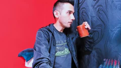 Snapshot of threesome_sexy chatting on 02/13/25, 10:02 BRITHANY BRYAN ALEX online show from 02/13/25, 10:02