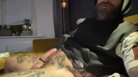 throatface_killah online show from 10/11/25, 02:00