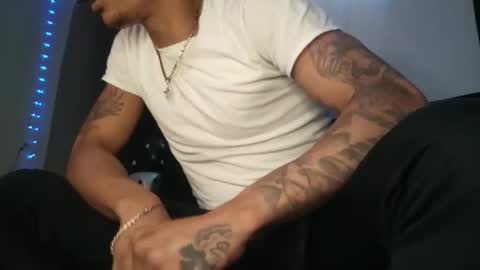 Snapshot of throattaker4l_ chatting on 02/02/26, 06:34 ThroatTaker4l online show from 02/02/26, 06:34