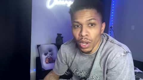 Snapshot of throattaker4l_ chatting on 03/28/26, 02:33 ThroatTaker4l online show from 03/28/26, 02:33