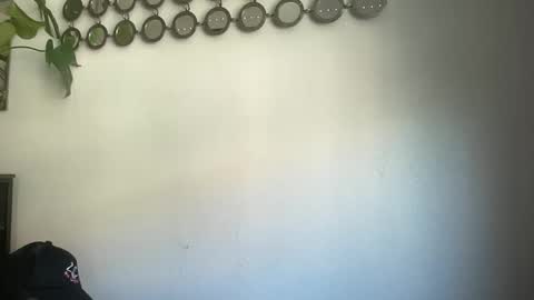 Snapshot of throatyygoat chatting on 09/25/25, 10:24 throatyygoat online show from 09/25/25, 10:24