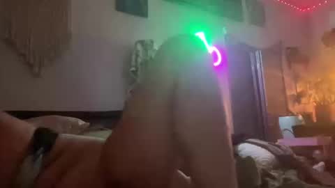 Snapshot of throatyygoat chatting on 10/10/25, 05:39 throatyygoat online show from 10/10/25, 05:39