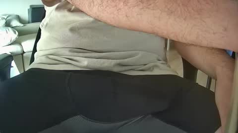 Snapshot of throbbinnoodle chatting on 03/23/26, 09:41 throbbinnoodle online show from 03/23/26, 09:41