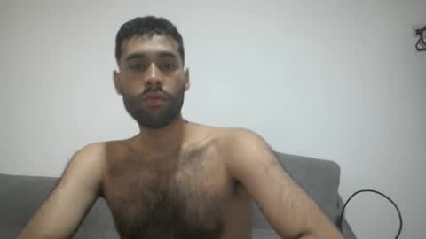 Snapshot of throwawayyourgun chatting on 02/14/25, 04:31 Luka online show from 02/14/25, 04:31