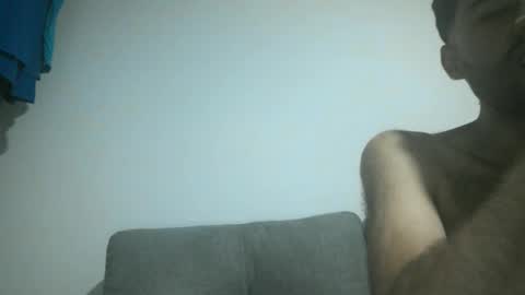 Snapshot of throwawayyourgun chatting on 03/12/25, 11:33 Luka online show from 03/12/25, 11:33