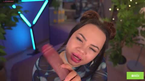 Brittney online show from 12/18/25, 08:31