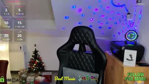 Snapshot of thunderbird02 chatting on 12/15/24, 06:37 Follow me Sgame por favor online show from 12/15/24, 06:37