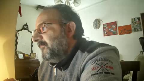 Little Wolf  online show from 02/22/25, 11:46