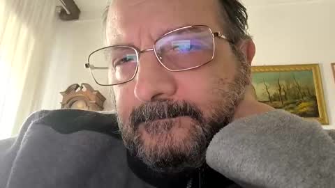 Little Wolf  online show from 10/03/25, 02:25