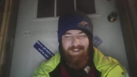 Snapshot of thunderjacker chatting on 01/06/26, 02:26 The Pen is Mightier than Sword online show from 01/06/26, 02:26