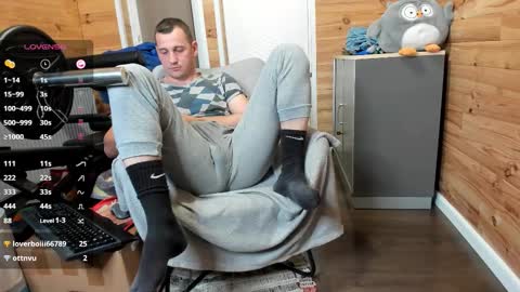 Snapshot of thyleo chatting on 03/14/26, 07:08 bigsshark online show from 03/14/26, 07:08