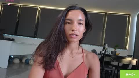 tia_j online show from 05/09/26, 05:07