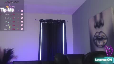 Tia Bella online show from 11/09/25, 06:39