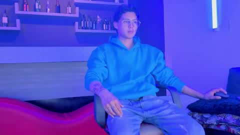   online show from 05/03/26, 03:01