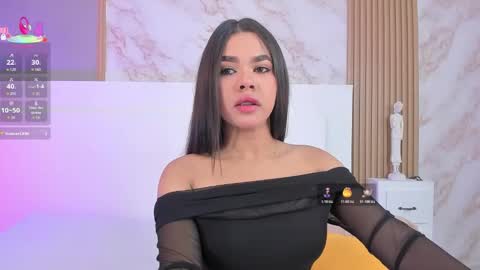 tianaglow4 online show from 10/25/25, 12:13