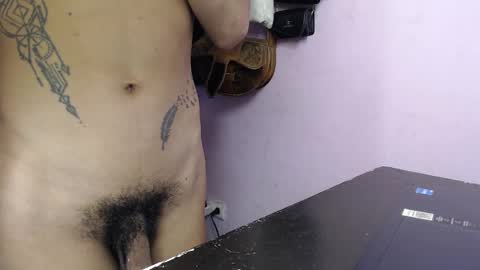 Snapshot of tianiiss_sweet chatting on 11/20/25, 04:29 Tiana online show from 11/20/25, 04:29