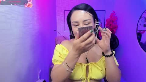 Tiara  online show from 01/19/25, 12:17