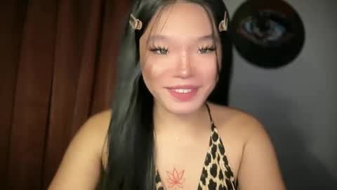 Ms. Tiara online show from 05/02/26, 12:37