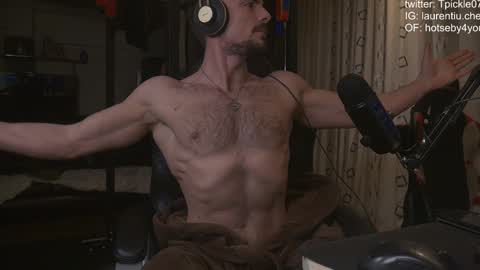 tickle_my_pickle07 online show from 12/29/24, 05:44