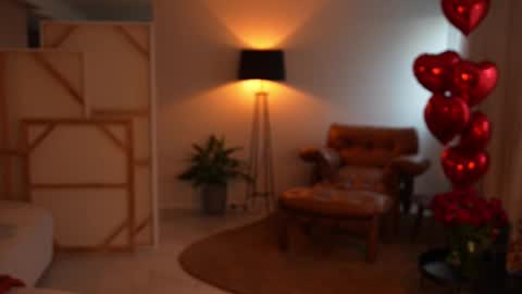 Snapshot of tifalock_ chatting on 02/15/25, 08:43 Tifa online show from 02/15/25, 08:43