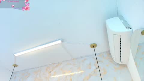 Tifani brown online show from 02/10/26, 12:09