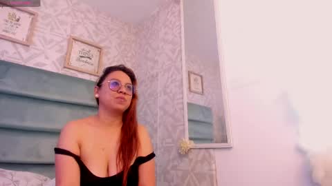 tifany_00 online show from 04/28/26, 01:27