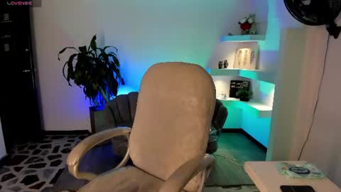    online show from 07/25/26, 04:32