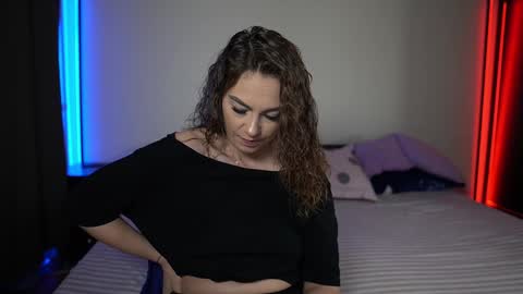 Tiffany online show from 02/08/25, 12:28