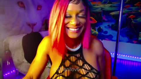 Snapshot of tiffanilove chatting on 05/30/26, 11:18 Tiffani Love online show from 05/30/26, 11:18
