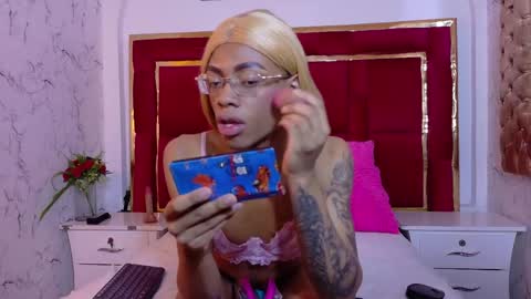 tiffannyvalentine online show from 05/01/26, 12:43