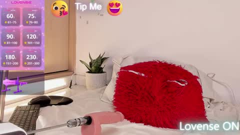 Snapshot of tiffannyy_ chatting on 01/23/25, 11:47 teffy online show from 01/23/25, 11:47