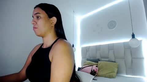 tiffany online show from 02/23/25, 08:33