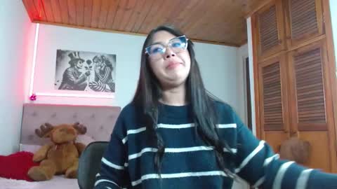 Tifanny online show from 10/09/25, 04:21