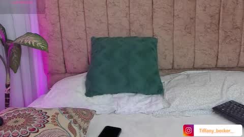 Snapshot of tiffany_beckerr chatting on 10/16/25, 11:55 Tiffany Becker online show from 10/16/25, 11:55