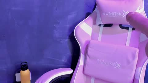 tiffany_bigboobs online show from 01/10/25, 10:46