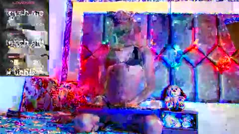 Xander Barbie online show from 12/17/25, 03:18