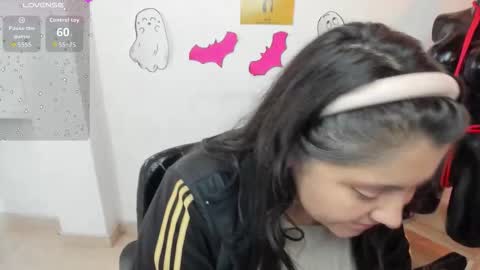 Snapshot of tiffanyamazing chatting on 10/09/25, 12:58 TiffanyAmazing online show from 10/09/25, 12:58