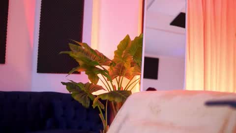 Snapshot of tiffanyblaize chatting on 03/01/26, 04:14 Tiff online show from 03/01/26, 04:14