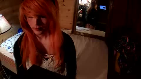 Snapshot of tiffanycase384727 chatting on 01/10/26, 04:25 tiffanycase384727 online show from 01/10/26, 04:25