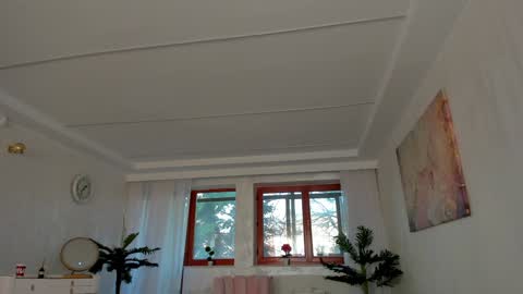 Tiffany Houston online show from 01/20/25, 06:42