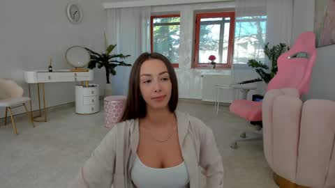 Tiffany Houston online show from 03/08/25, 06:54